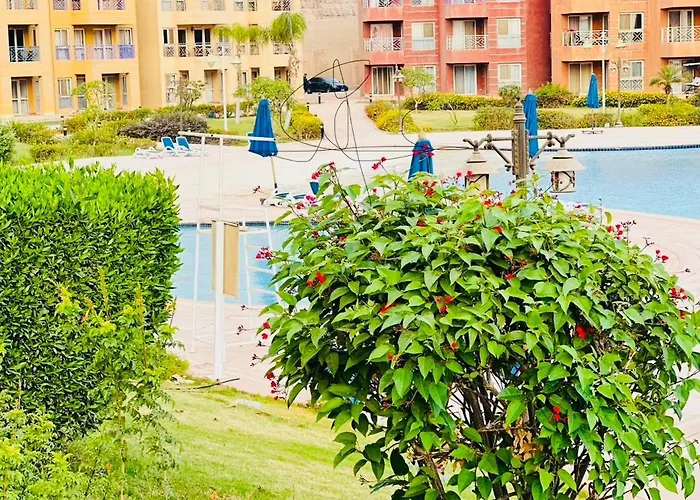 Porto Sokhna Water Front Vip شاليه *